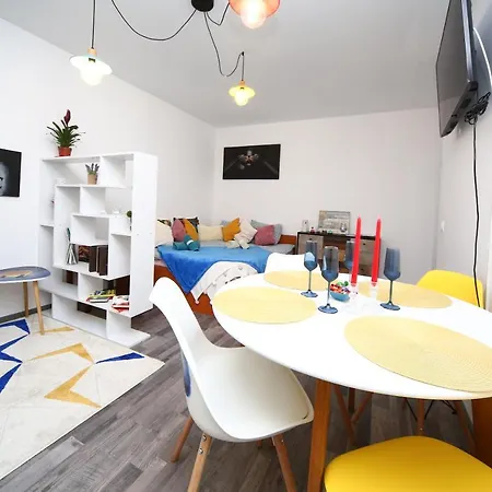 B&m Apartment Brasov